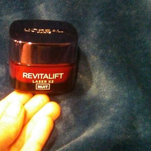 Revitalift laser night cream X3